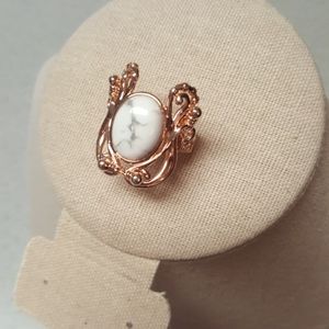 White Magnesite Copper Ring